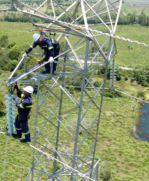 Equipe da Energize Service em campo 2